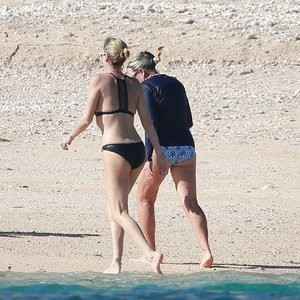 Leaked Celebrity Pic Charlize Theron 017 pic