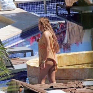 Celebrity Leaked Nude Photo Charlotte Crosby 011 pic