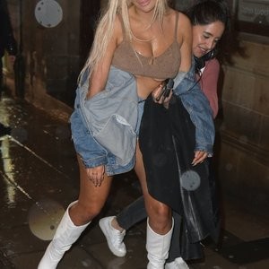 Leaked Celebrity Pic Chloe Ferry 006 pic