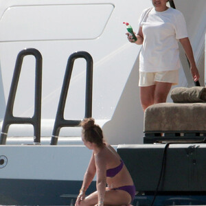 Nude Celeb Pic Chloe Green 035 pic