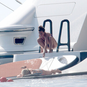 Celebrity Nude Pic Chloe Green 046 pic