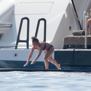Nude Celebrity Picture Chloe Green 099 pic