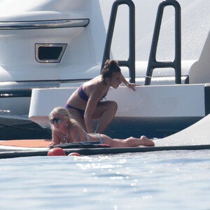 Celebrity Leaked Nude Photo Chloe Green 129 pic