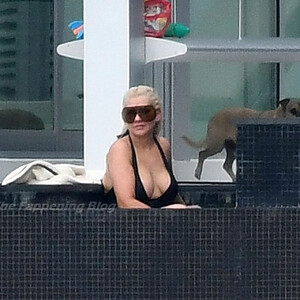 Newest Celebrity Nude Christina Aguilera 105 pic