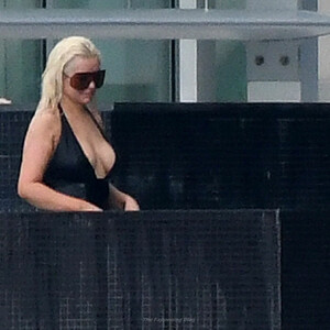 Naked Celebrity Pic Christina Aguilera 116 pic