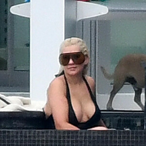 Newest Celebrity Nude Christina Aguilera 122 pic
