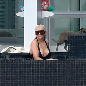 Nude Celebrity Picture Christina Aguilera 009 pic