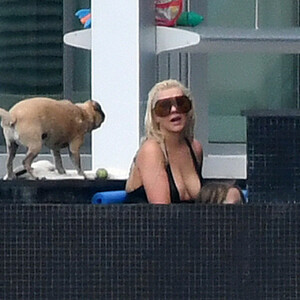 Real Celebrity Nude Christina Aguilera 020 pic