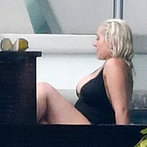 Celebrity Leaked Nude Photo Christina Aguilera 041 pic