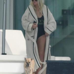 Best Celebrity Nude Christina Aguilera 054 pic