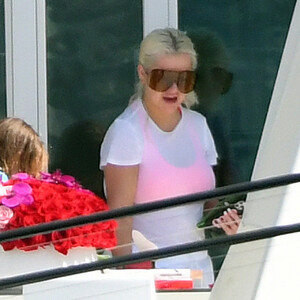 Leaked Celebrity Pic Christina Aguilera 077 pic