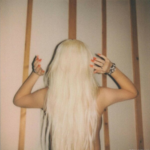 Celeb Naked Christina Aguilera 004 pic
