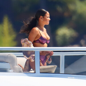 Free Nude Celeb Christina Milian 068 pic