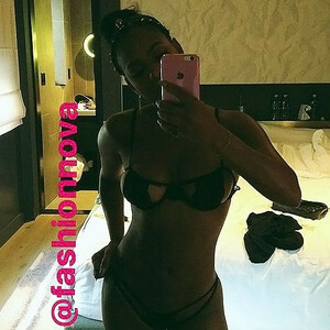 Leaked Celebrity Pic Christina Milian 013 pic