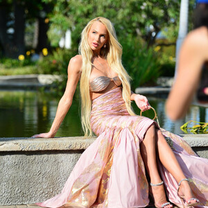 Free Nude Celeb Christine Quinn 029 pic