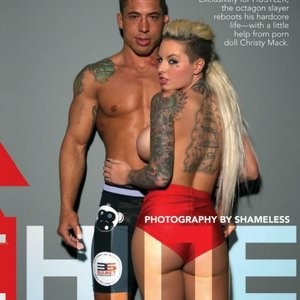 Leaked Celebrity Pic Christy Mack 015 pic