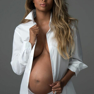 Celeb Nude Ciara 077 pic