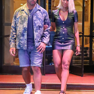 Ciara Russell Wilson Are Spotted Heading Out For A Romantic Dinner In