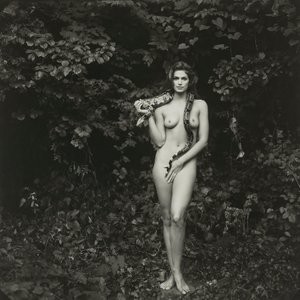 Cindy Crawford Nude (2 Hot Photos) - Leaked Nudes