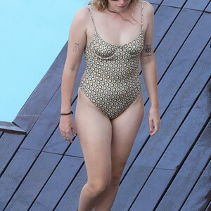 Free Nude Celeb Clara McGregor 002 pic