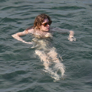 Free Nude Celeb Clara McGregor 030 pic
