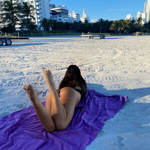 Claudia Romani Models for Peekaboo Masks in Miami Beach (13 Photos) - Leaked Nudes