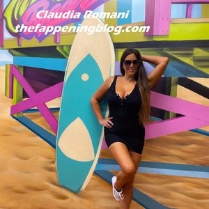 Celeb Nude Claudia Romani 002 pic