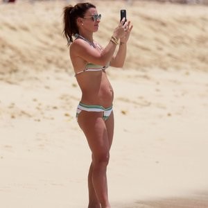 Newest Celebrity Nude Coleen Rooney 044 pic