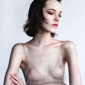 Corrie Lejuwaan Nude (5 Photos) – Leaked Nudes