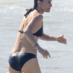 Naked Celebrity Courteney Cox 006 pic