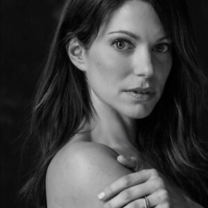 Newest Celebrity Nude Courtney Henggeler 011 pic
