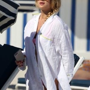 Real Celebrity Nude Cristina Marino 036 pic
