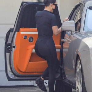 Naked celebrity picture Kim Kardashian 024 pic