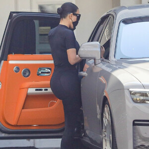 Naked Celebrity Kim Kardashian 025 pic