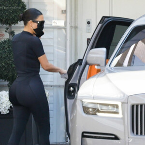 Leaked Celebrity Pic Kim Kardashian 035 pic