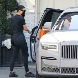 Nude Celeb Kim Kardashian 037 pic