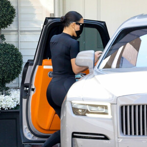 Nude Celebrity Picture Kim Kardashian 038 pic