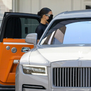 Real Celebrity Nude Kim Kardashian 042 pic