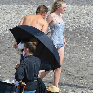 Free Nude Celeb Dakota Fanning 010 pic