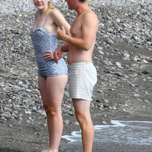 celeb nude Dakota Fanning 046 pic