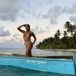 nude celebrities Dania Ramirez 004 pic