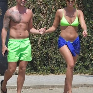 Leaked Celebrity Pic Danielle Armstrong 047 pic