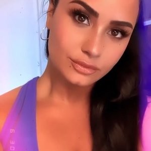 Demi Lovato Sexy (2 Pics + GIF) – Leaked Nudes