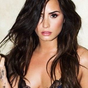Demi Lovato Sexy (6 New Photos) - Leaked Nudes