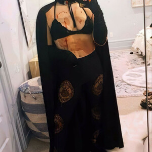 Demi Lovato’s Dracula Costume (9 Photos) – Leaked Nudes