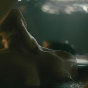 Newest Celebrity Nude Dianne Doan 014 pic