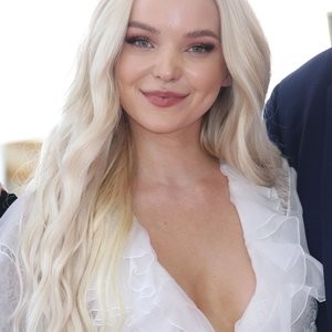 Naked Celebrity Pic Dove Cameron 053 pic