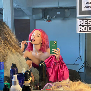 Naked Celebrity Pic Dove Cameron 022 pic