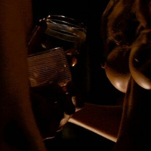 Free Nude Celeb Drea De Matteo 031 pic