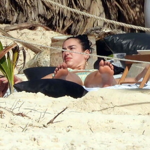 Dua Lipa Flaunts Her Sexy Butt on Vacation in Tulum (26 Photos) - Leaked Nudes